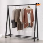 Kệ sắt treo quần áo shop thời trang