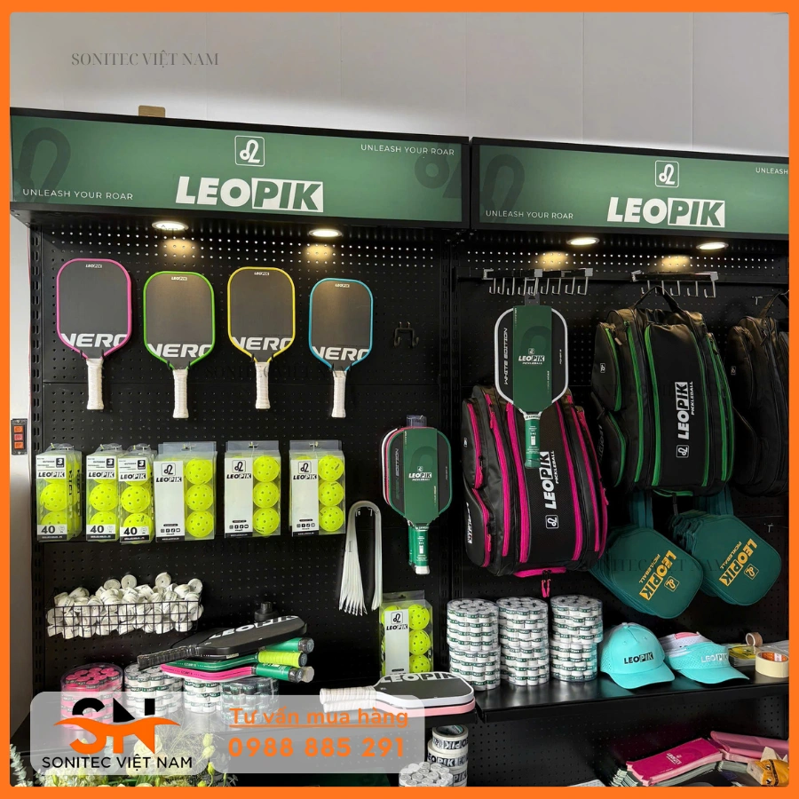 Top các mẫu kệ trưng bày vợt Pickleball hot