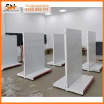 Kệ treo tấm tôn lỗ giá rẻ