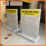 Kệ treo tấm tôn lỗ