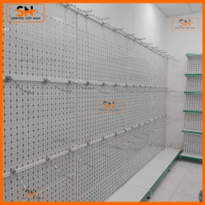 Kệ siêu thị treo quần áo bền đẹp
