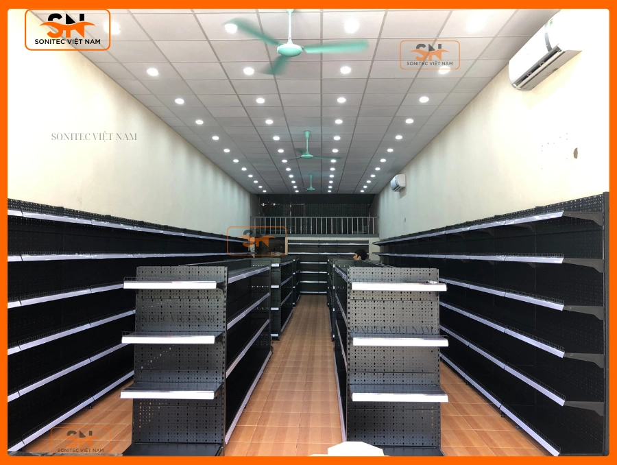 Mua giá kệ bày hàng siêu thị dễ vệ sinh