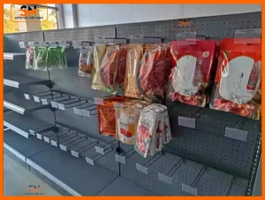 Các loại móc treo đồ phù hợp cửa hàng quy mô nhỏ