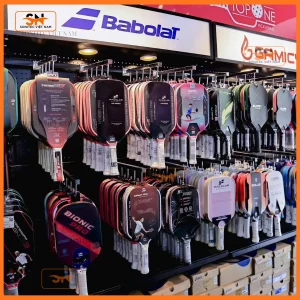 Các loại móc treo đồ dùng cho shop Pickleball chuyên nghiệp
