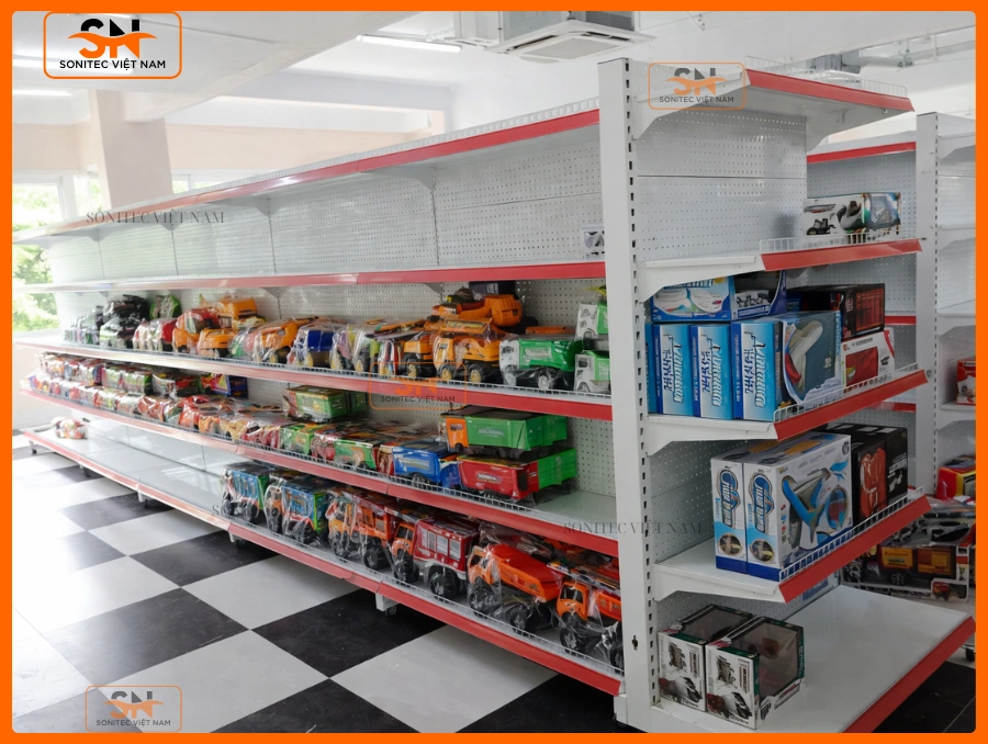 Kệ trưng bày đồ chơi trẻ em giúp tăng trải nghiệm mua sắm