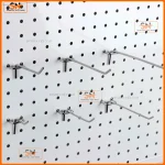 Móc treo hàng siêu thị tiện lợi, tối ưu không gian kệ