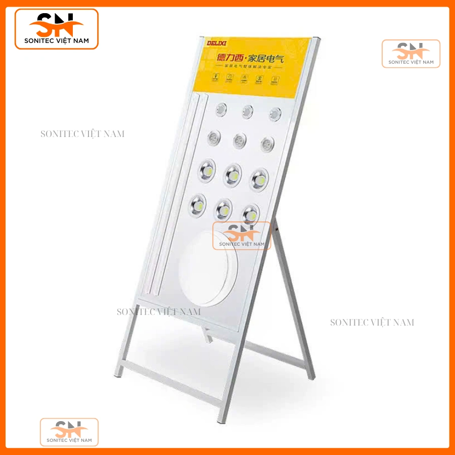 Thiết kế kệ trưng bày đèn LED chuẩn không gian siêu thị
