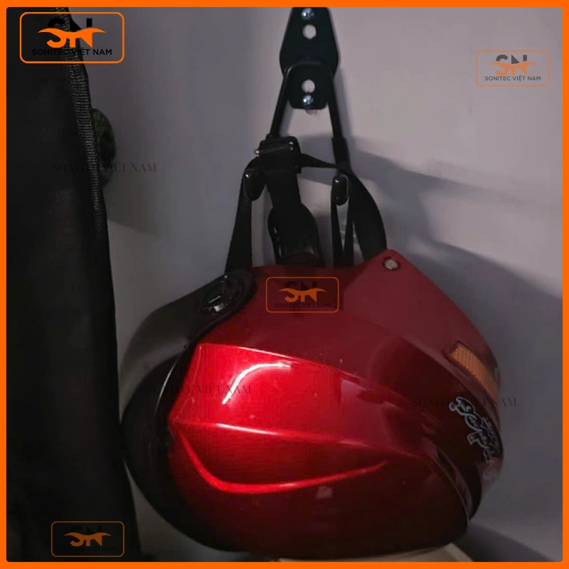 Các kiểu móc treo mũ bảo hiểm đẹp cho shop 2026