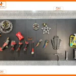 Tấm tôn đục lỗ cài móc treo bền bỉ