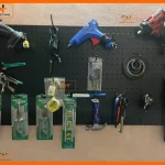 Tấm tôn đục lỗ cài móc treo giá rẻ