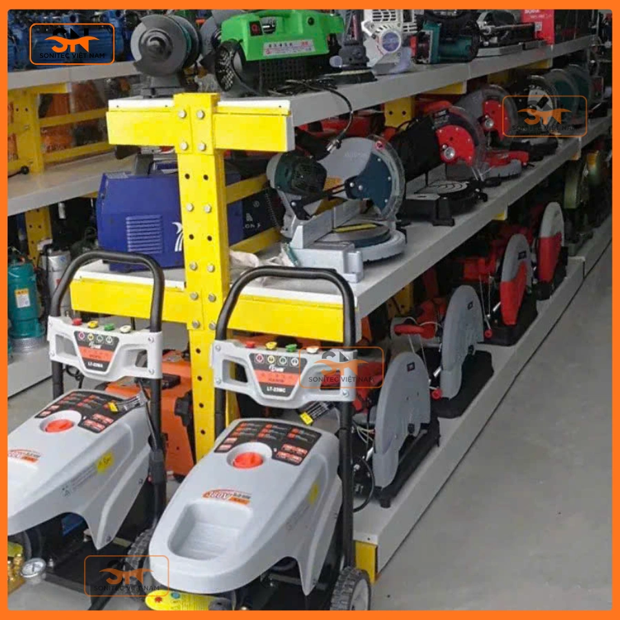 Kệ dụng cụ 3 tầng