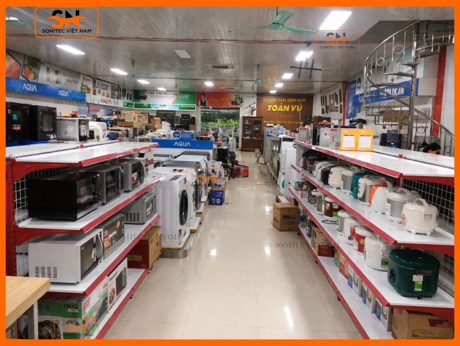 Bố trí kệ hàng khi mở cửa hàng tạp hóa