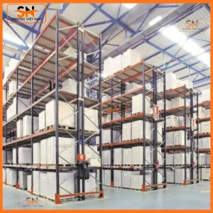 So sánh hệ thống giá kệ kho Selective với các loại kệ phổ biến khác