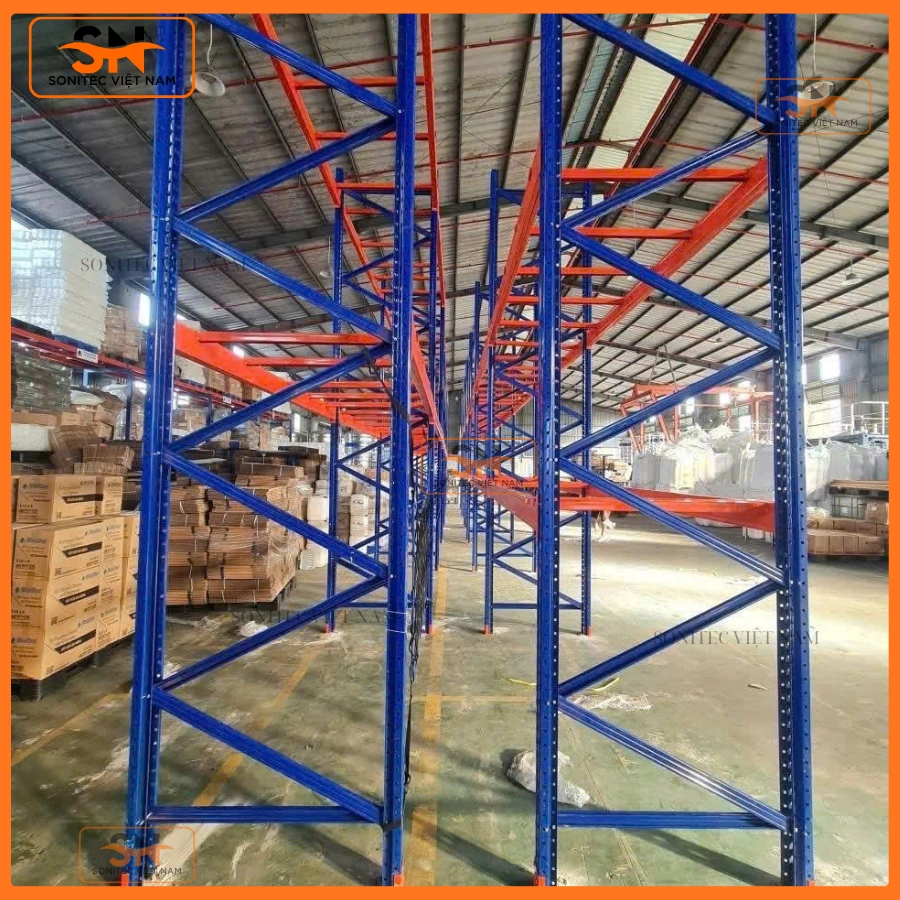Đặc điểm nổi bật kệ selective chứa thép xây dựng