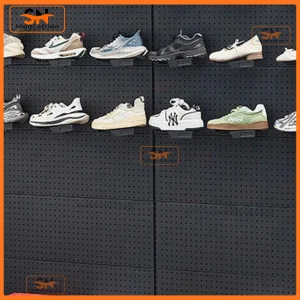 Móc trưng giày cài tôn lỗ bền đẹp