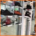Mua móc treo giày thông minh