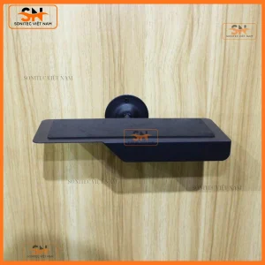 Móc trưng giày gắn tường chuyên dụng