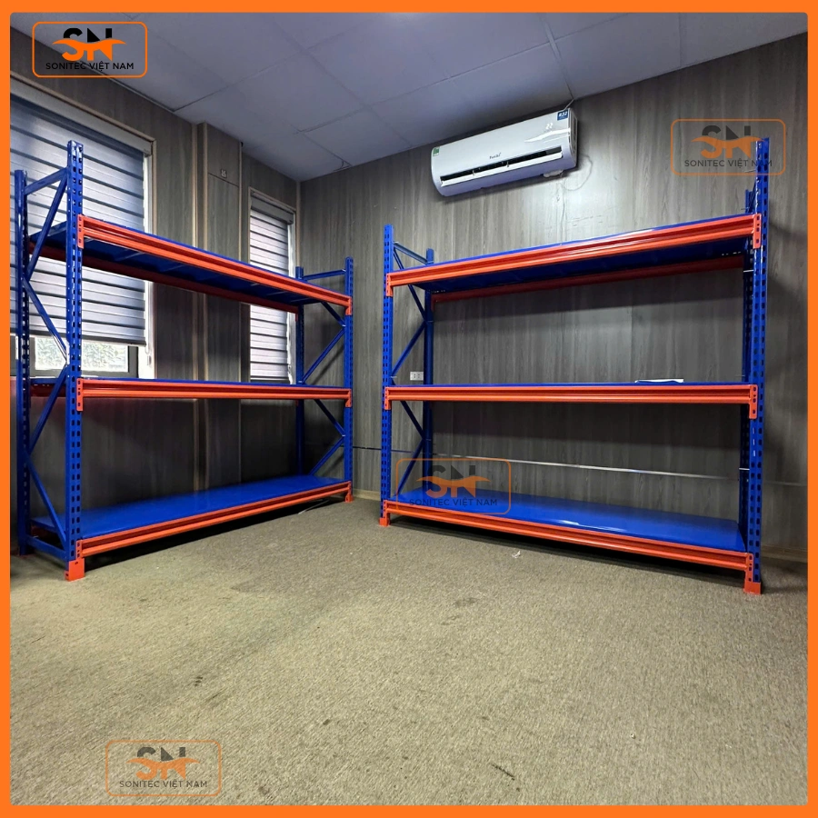 Kệ kho trung tải 3 tầng