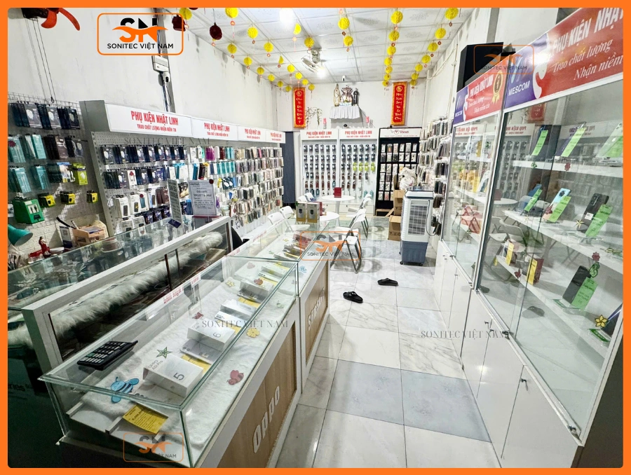 Sản xuất giá kệ điện thoại