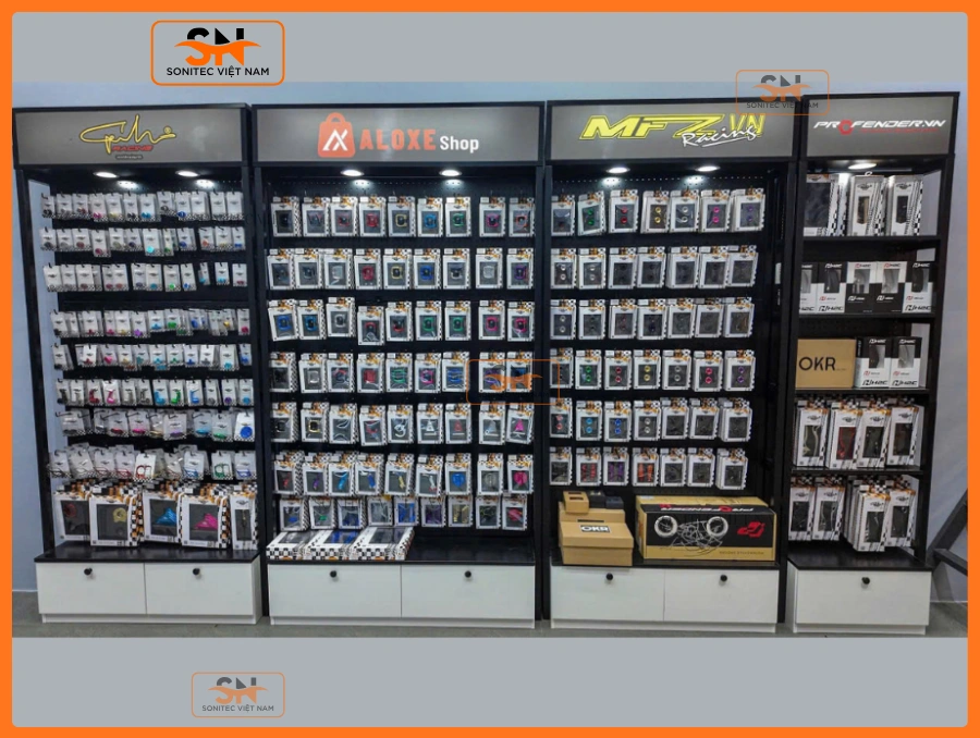 Sản xuất giá kệ shop phụ kiện xe máy