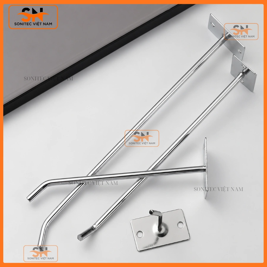 Ứng dụng phụ kiện móc treo tường cho kho xưởng