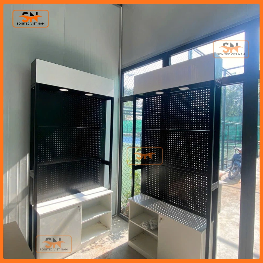 Kệ treo phụ kiện điện thoại có tủ chứa