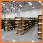 Ứng dụng giá kệ trưng bày văn phòng phẩm cho showroom