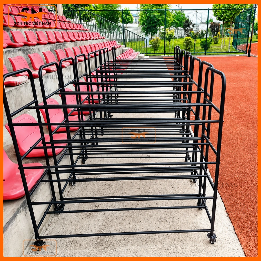 Giá để bóng rổ di động cho sân tập