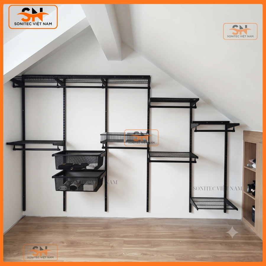 Mẫu tủ kệ thanh ray quần áo đẹp, bền bỉ