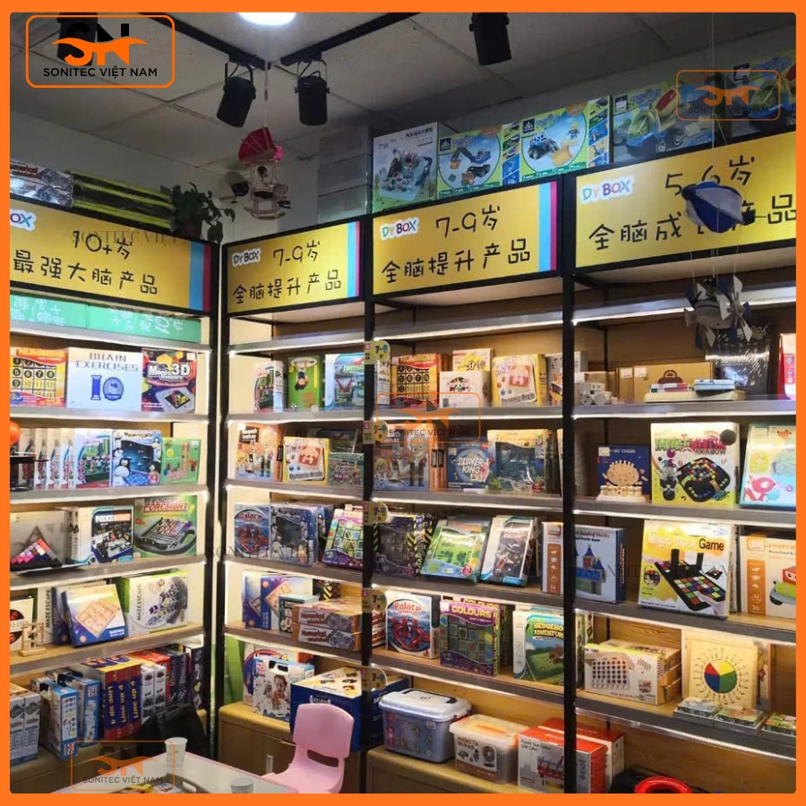 Kệ khung sắt mâm gỗ cho khu văn phòng phẩm
