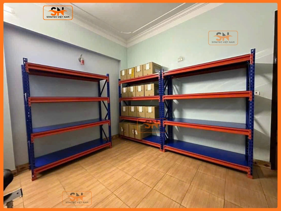 Mua kệ trung tải tại Đà Nẵng ở đâu