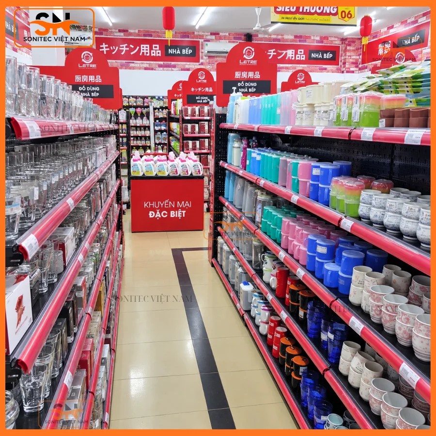 Triển khai và lắp đặt kệ siêu thị Made In Nhật Bản